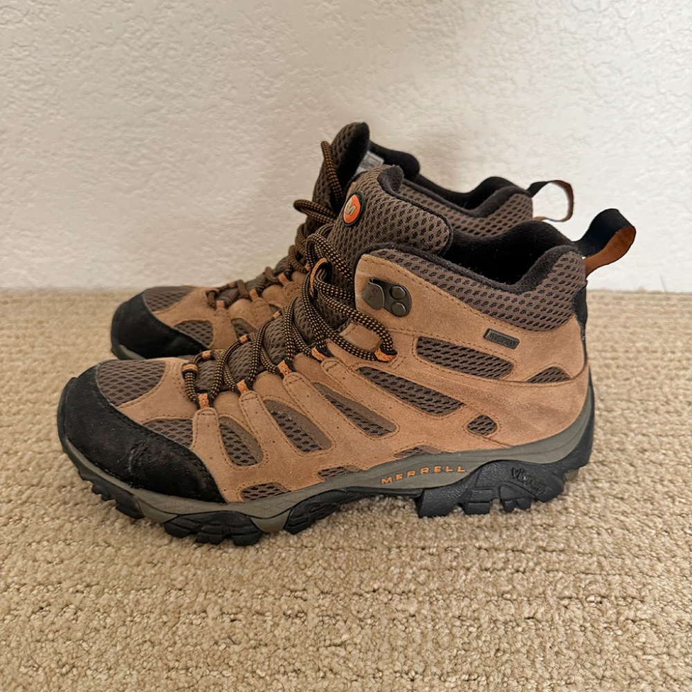 Merrell Men's Moab Mid WaterProof Boot Size 9